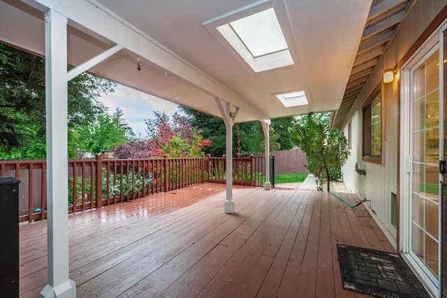 5705 Tudor Way, Loomis, CA 95650