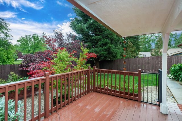 5705 Tudor Way, Loomis, CA 95650