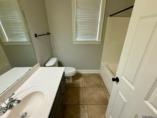 10408 Springtree Ave, Baton Rouge, LA 70810