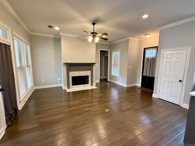10408 Springtree Ave, Baton Rouge, LA 70810