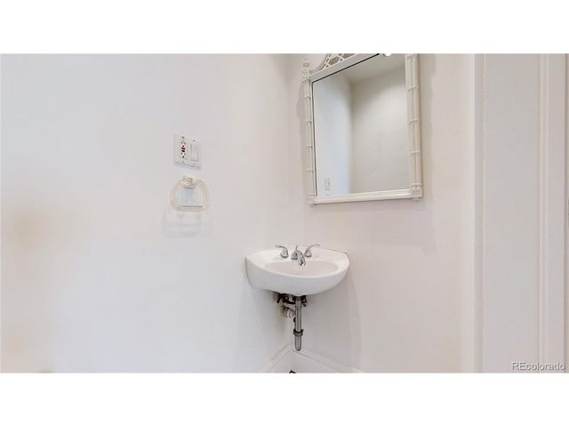 1266 N Pearl St, Denver, CO 80203