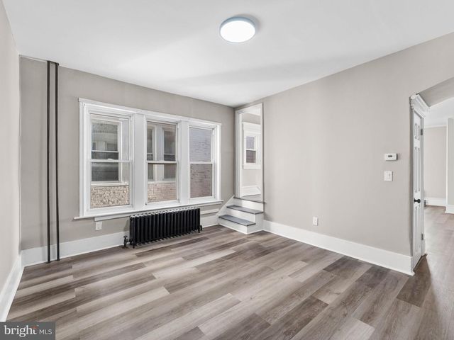 1118 LANGHAM AVE, Camden, NJ 08103