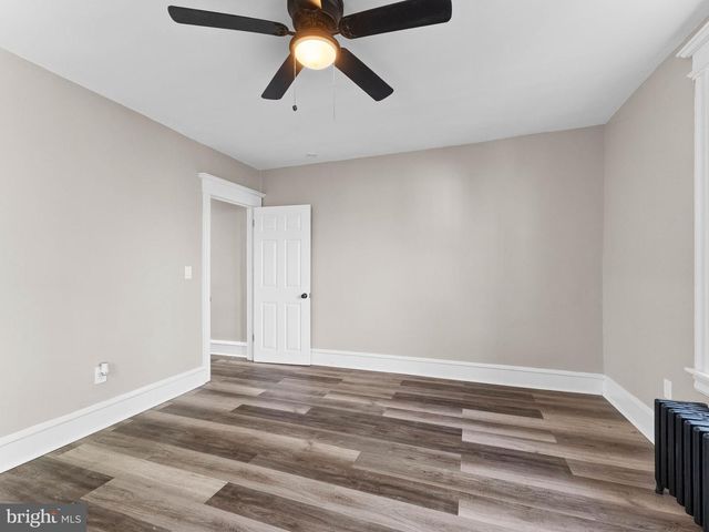 1118 LANGHAM AVE, Camden, NJ 08103