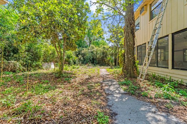 189 Grove Street, Ormond Beach, FL 32174