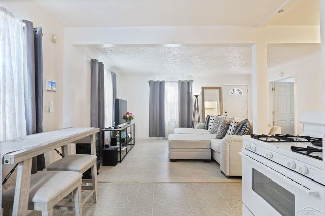 206 S 25th Street, Saginaw, MI 48601