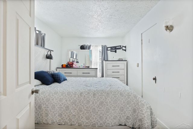 206 S 25th Street, Saginaw, MI 48601