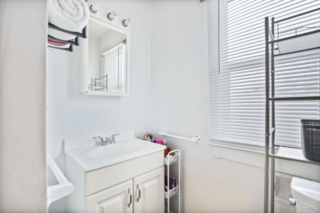 206 S 25th Street, Saginaw, MI 48601