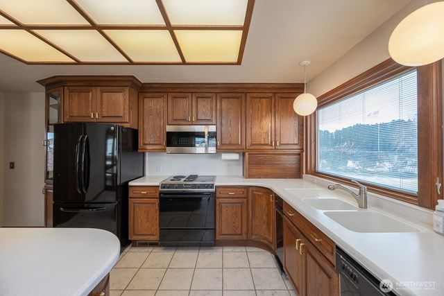 939 S Laguna Drive, Moses Lake, WA 98837