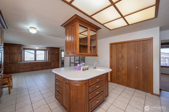 939 S Laguna Drive, Moses Lake, WA 98837