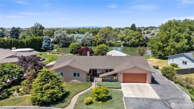 939 S Laguna Drive, Moses Lake, WA 98837