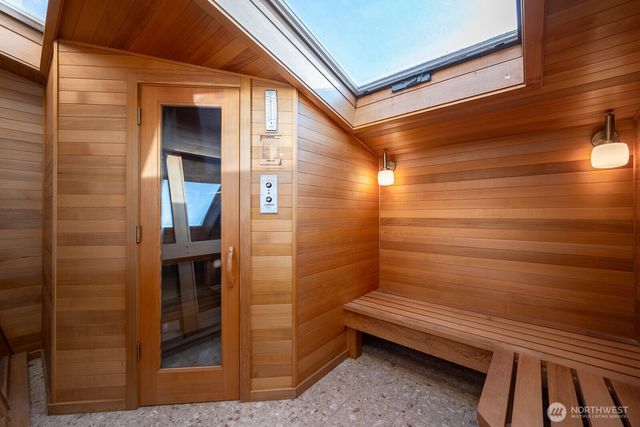 939 S Laguna Drive, Moses Lake, WA 98837