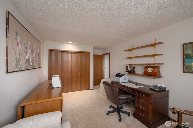 939 S Laguna Drive, Moses Lake, WA 98837