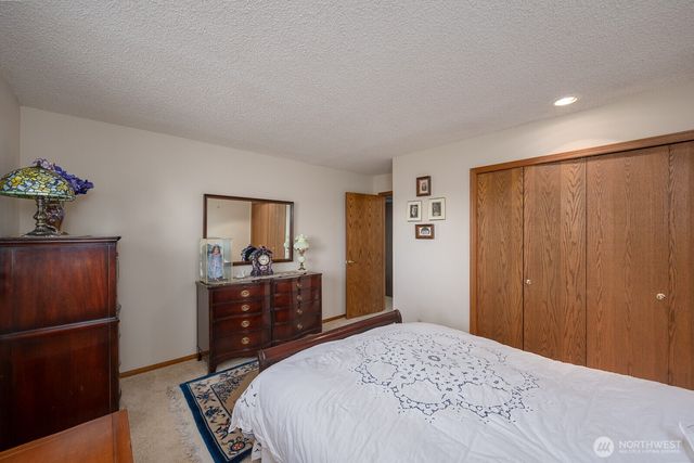 939 S Laguna Drive, Moses Lake, WA 98837