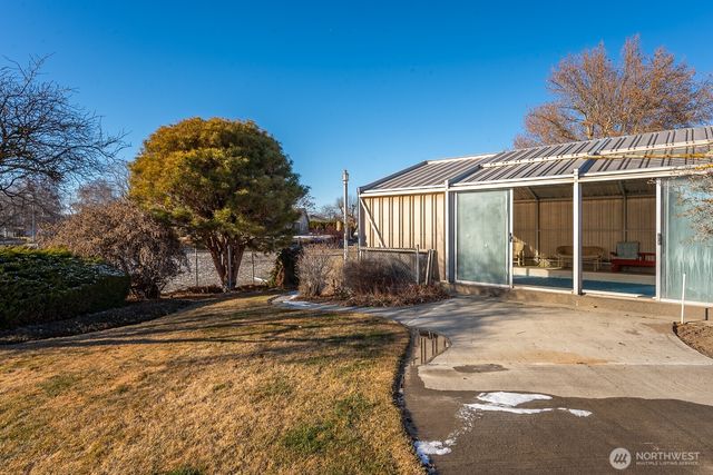 939 S Laguna Drive, Moses Lake, WA 98837