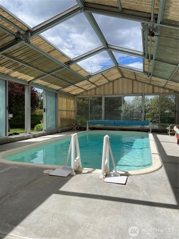 939 S Laguna Drive, Moses Lake, WA 98837