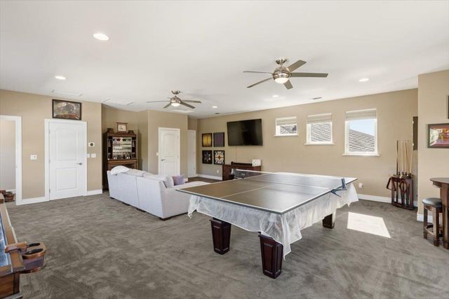 2480 Country Ln, Auburn, CA 95603