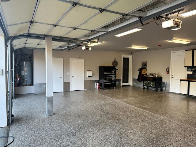 2480 Country Ln, Auburn, CA 95603