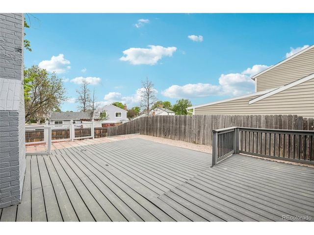 11344 Albion St, Thornton, CO 80233