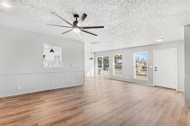 600 Ottawa Place, Yukon, OK 73099