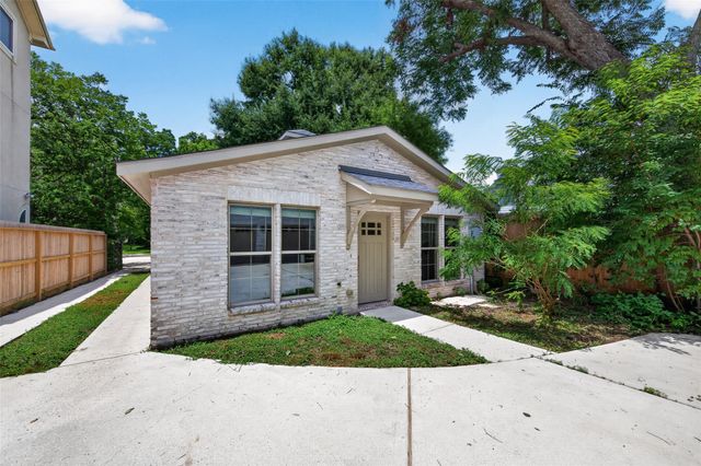 6441 Kirby Drive, Houston, TX 77005