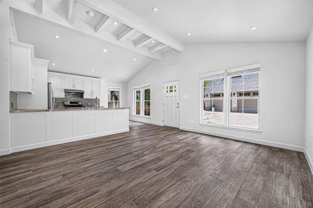 6441 Kirby Drive, Houston, TX 77005