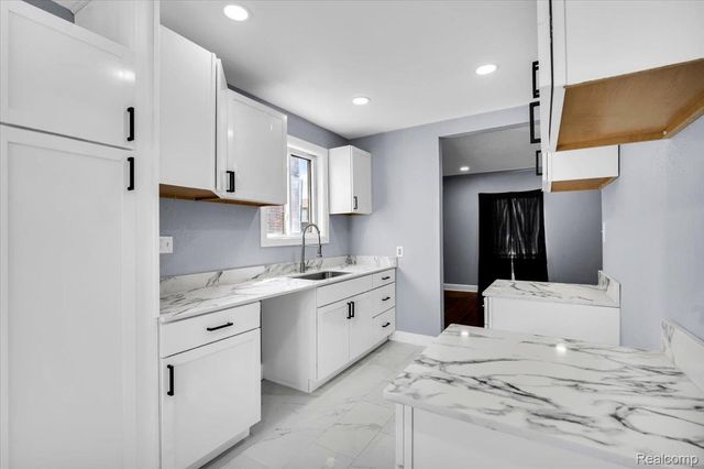 5776 Three Mile Drive, Detroit, MI 48224