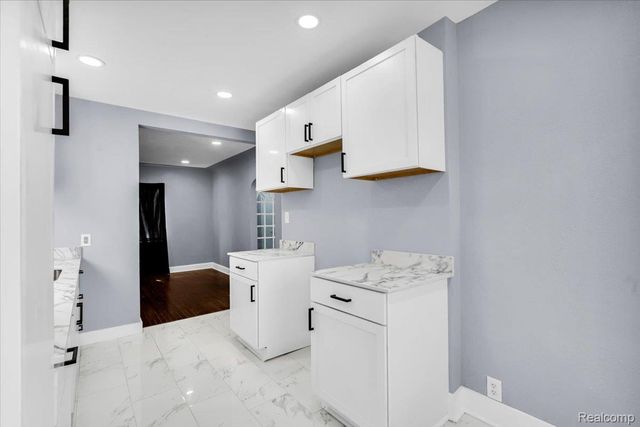 5776 Three Mile Drive, Detroit, MI 48224