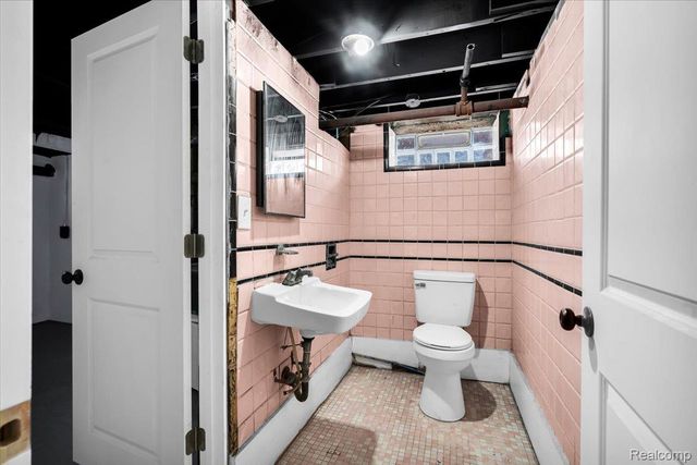 5776 Three Mile Drive, Detroit, MI 48224