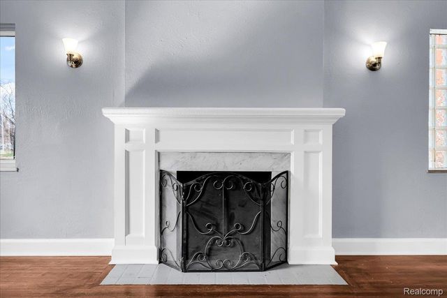 5776 Three Mile Drive, Detroit, MI 48224