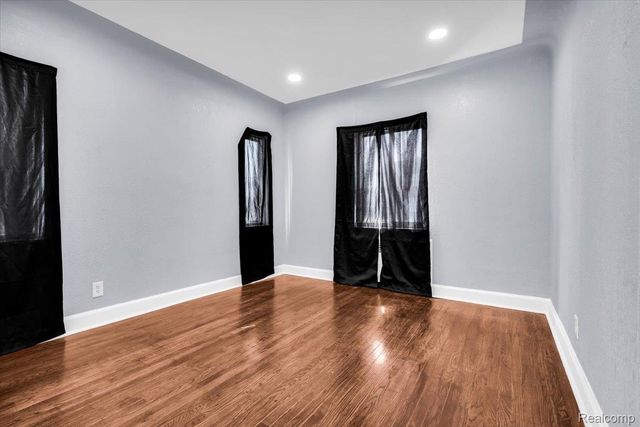 5776 Three Mile Drive, Detroit, MI 48224