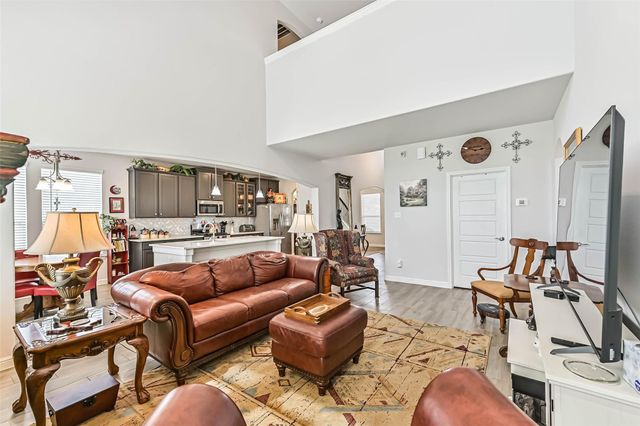 356 Selah Court, Alvin, TX 77511