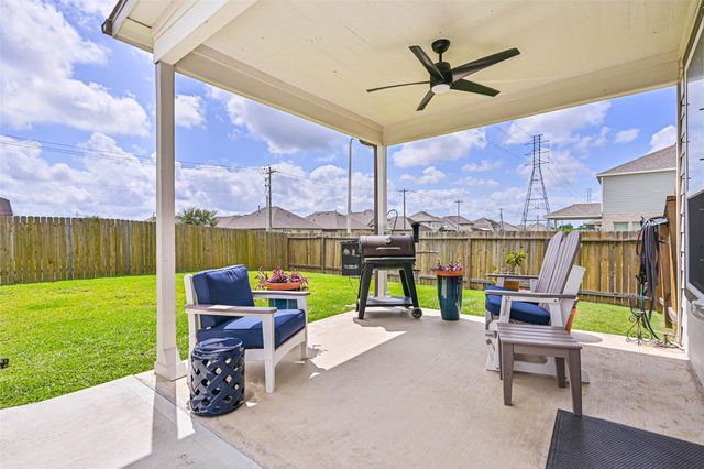 356 Selah Court, Alvin, TX 77511