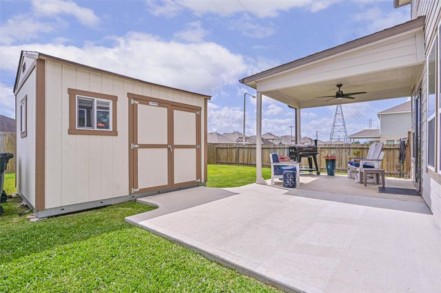 356 Selah Court, Alvin, TX 77511