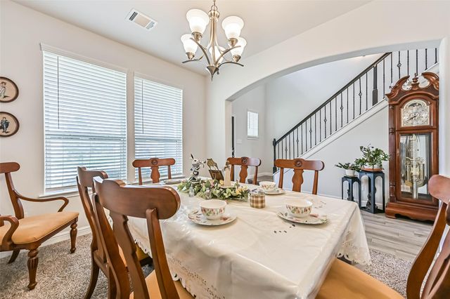 356 Selah Court, Alvin, TX 77511