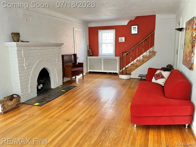 774 W Oakridge Street, Ferndale, MI 48220