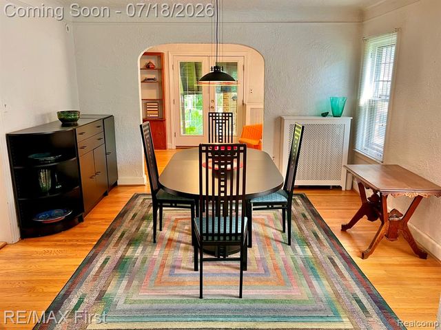 774 W Oakridge Street, Ferndale, MI 48220