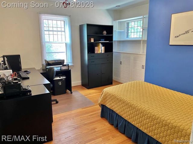 774 W Oakridge Street, Ferndale, MI 48220