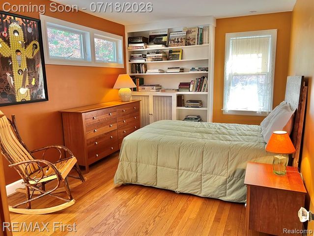 774 W Oakridge Street, Ferndale, MI 48220