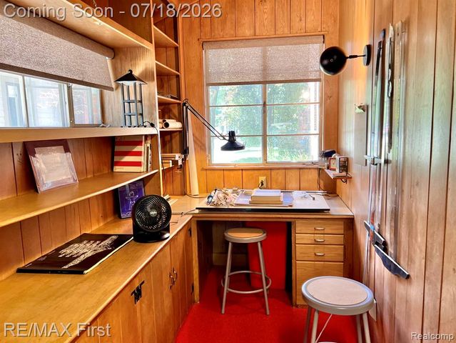 774 W Oakridge Street, Ferndale, MI 48220