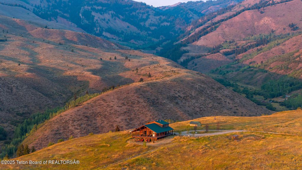 3045 E WILDHORSE Road, Jackson, WY 83001