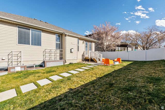 6788 S LIZA LN, West Jordan, UT 84081