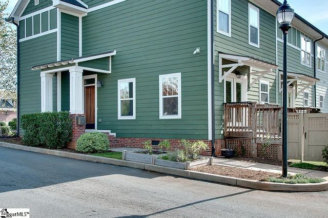 15 Jay Street, Greenville, SC 29601