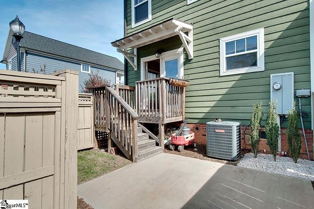 15 Jay Street, Greenville, SC 29601