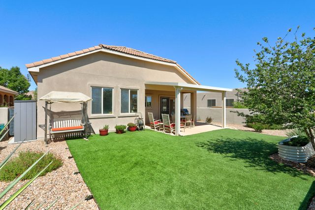 840 Golden Yarrow Trail, Bernalillo, NM 87004