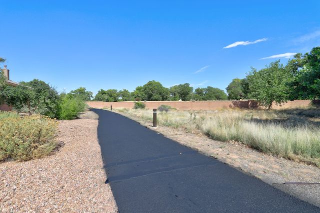 840 Golden Yarrow Trail, Bernalillo, NM 87004