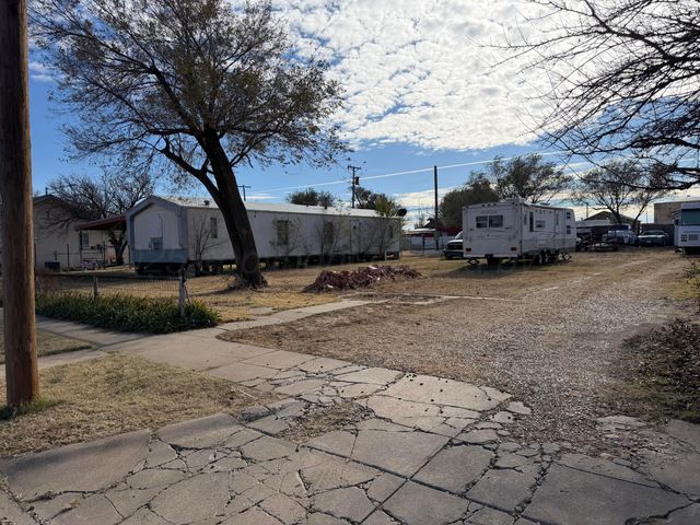 207 W Jefferson Street, Borger, TX 79007