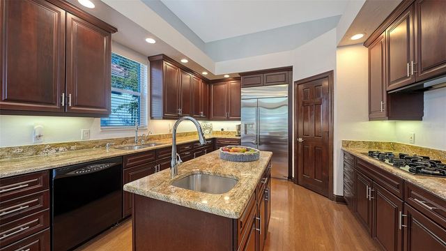 3511 FAIR OAKS COURT, Longboat Key, FL 34228