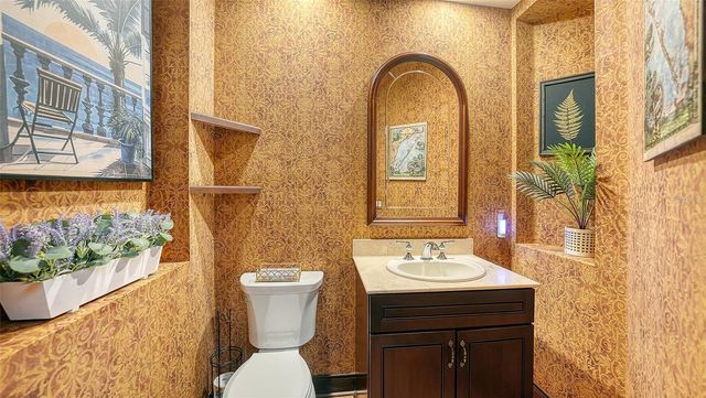 3511 FAIR OAKS COURT, Longboat Key, FL 34228