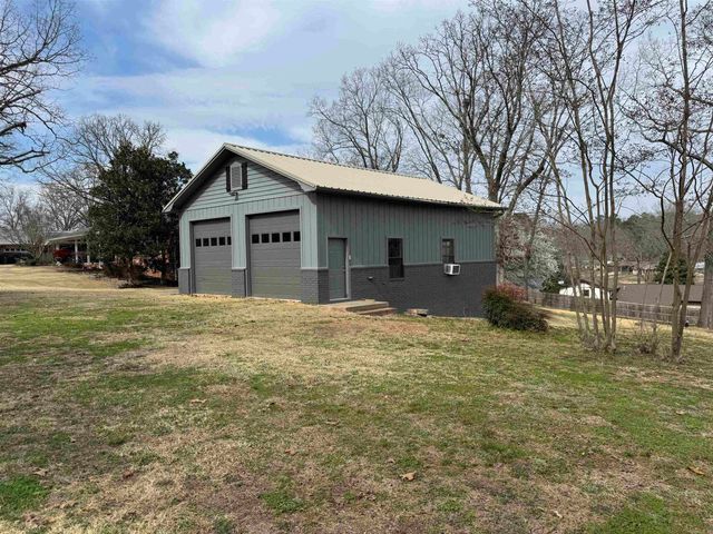 2813 Southgate Drive, Malvern, AR 72104