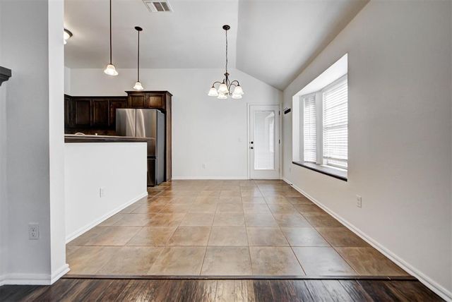 417 Tecumseh Meadows Court, Norman, OK 73069